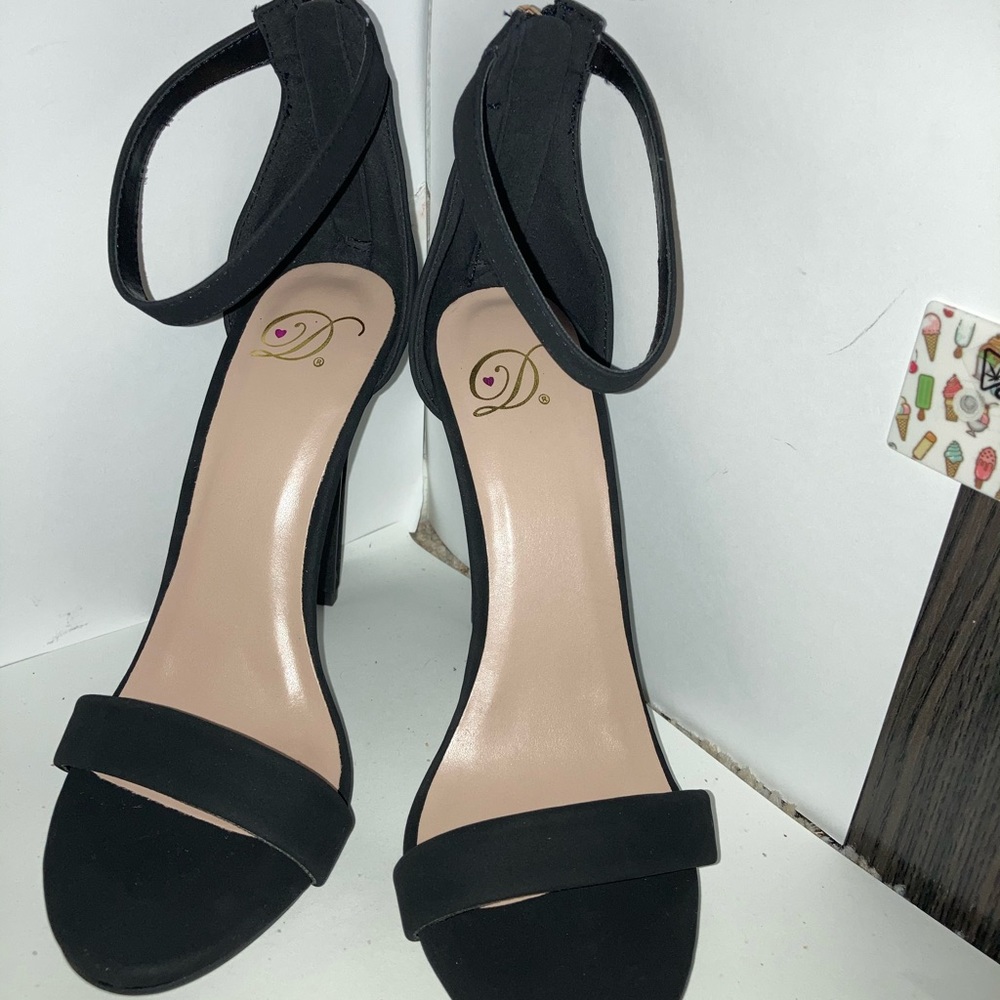 Soft velvet Heels